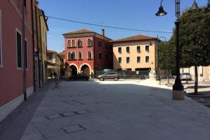 [Piazzetta delle Erbe, venerdì la riconsegna alla città]