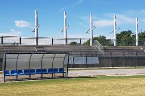 [Annone, lo stadio si rifà il look con la nuova copertura delle tribune]