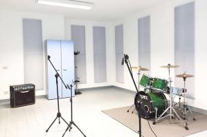 [Centro Musicale Concordiese, servizio sospeso per ospitare gli alunni della “Carducci”]