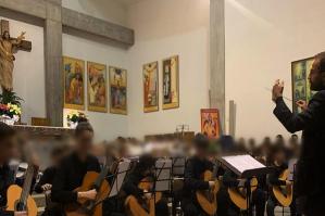 [Concerto di Natale per coro e orchestra delle Pascoli]