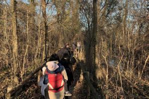 [“L’arte del travestimento” al Bosco di Alvisopoli]