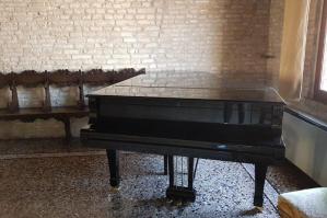 [Il giovane pianista Riccardo Benvenuto in concerto dalla Sala Consiliare di Portogruaro]