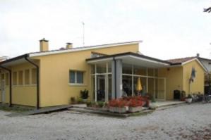 [Punto tamponi: dai locali della parrocchia di S. Nicolò al Cento “S. Pertini”]