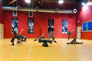 [“Ballando online”: successi per le ballerine della Dance Theatre School]