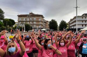 [Bibione Run In Rosa, in 800 di corsa per divertimento e solidarietà]