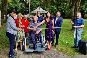 [La Francescon di Portogruaro inaugura la nuova bicicletta a pedalata assistita]