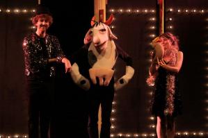 [Questa domenica al Teatro Russolo il musical La vecchia fattoria va in città]