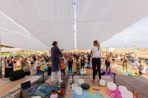 [Sgambaro Olistic Festival 2025 – L’Alchimia dell’Amore tra Fuoco e Acqua sulla Spiaggia di Bibione]