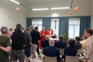 [Il Vescovo a Fossalato per la Festa d’Estate alla Comunità “Il Salice” ]