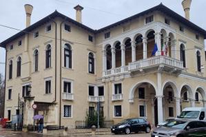 [Portogruaro, al via in estate i lavori per il nuovo ascensore della Villa Comunale]