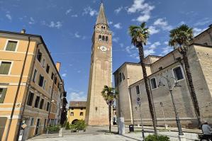 [Portogruaro, al via i lavori di messa in sicurezza del campanile del Duomo di Sant’Andrea]