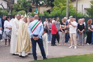 [A Villanova la Madonna di Fatima arriva dal cielo]