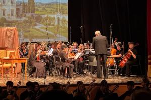 [Un successo Le Nozze di Figaro degli studenti portogruaresi]