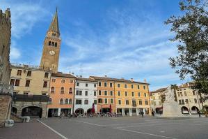 [Messa in sicurezza del campanile: firmata l’ordinanza di regolamentazione della circolazione nelle aree di cantiere ]