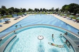 [Il benessere al centro dell’attenzione: alle Terme di Bibione un nuovo percorso di ginnastica antalgica]
