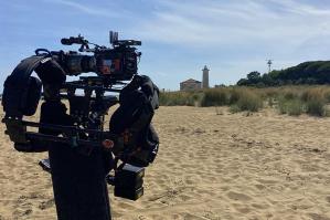 [Bibione diventa set cinematografico: il Faro e Piazzale Zenith scelti per un film internazionale]