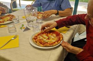 [Alla Francescon si 