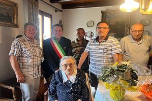 [Lucia Anna Dalla Pozza compie 100 anni: festa a San Michele e un dono speciale alla comunità]