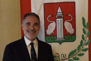 [Chiusura del punto nascite, il sindaco: “A conoscenza del parere negativo alla deroga il 28 maggio di quest’anno e non del 2025. Attivati da subito con tutti i sindaci del mandamento”]